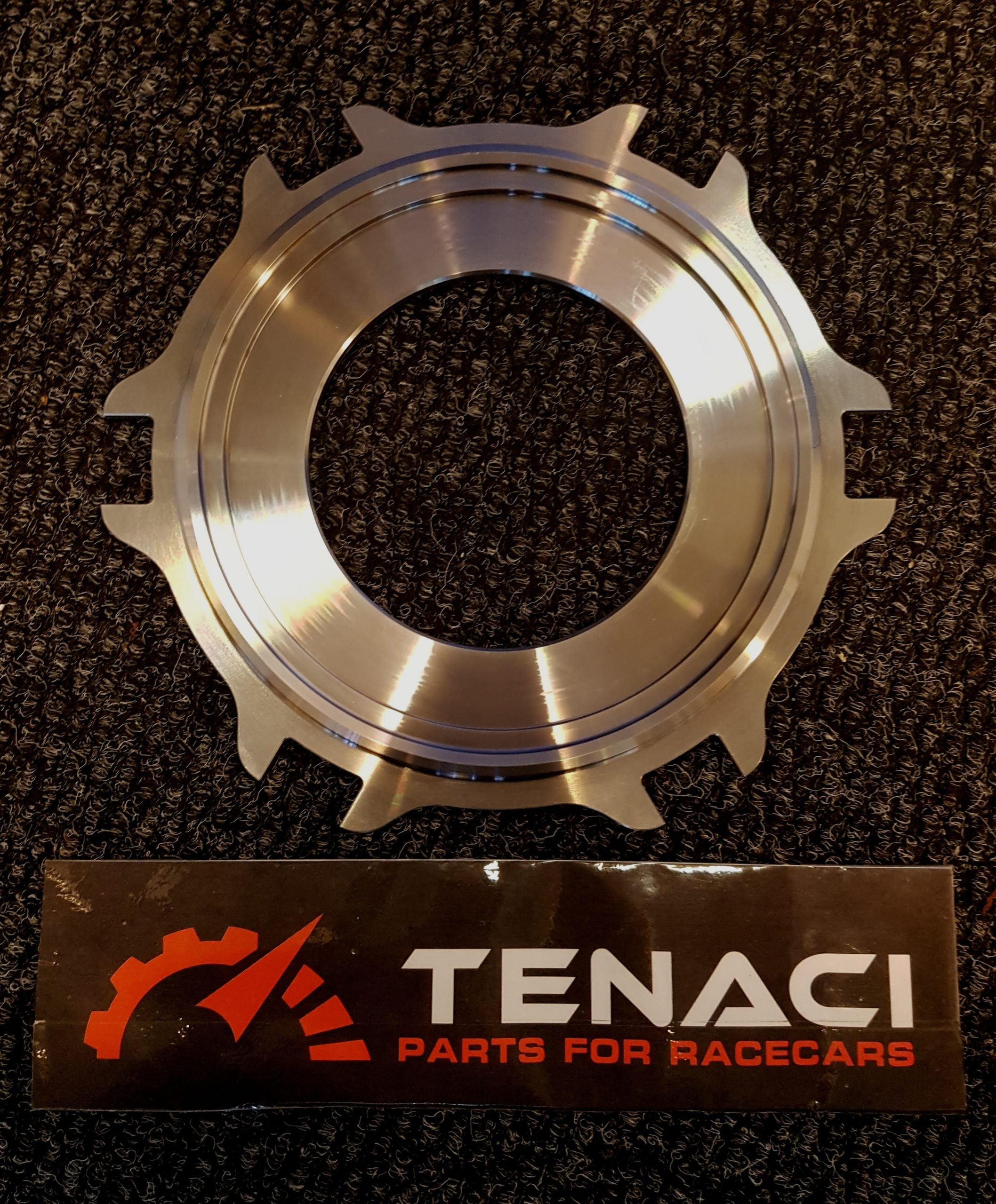 Tenaci 184mm Topfloater (1400 kg)