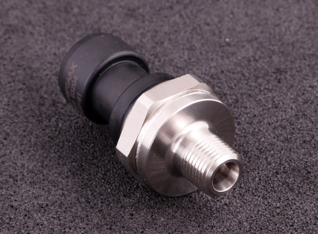 Oil / Fuel pressure sensor 1/8" NPT