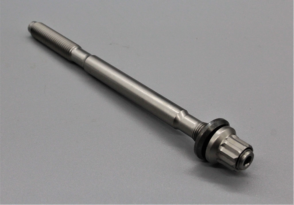 Audi 5 Cyl Head stud kit M11